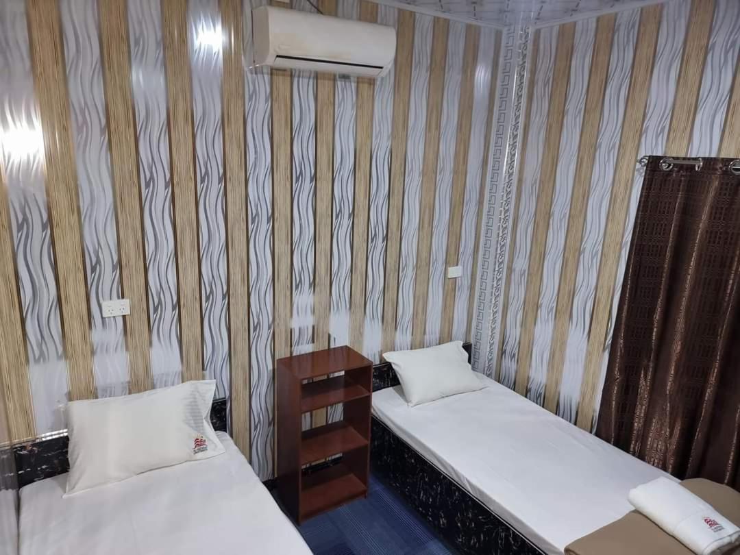 Al - Minhaj Service Apartments Нади Екстериор снимка
